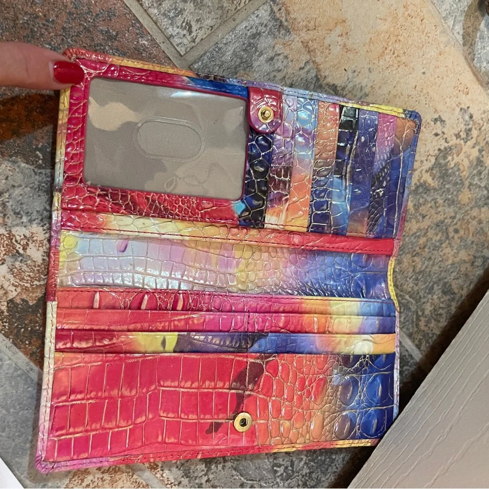 NWT!!! RARE DESIGN!!! Brahmin Dandy Ady Wallet! - Picture 4 of 15